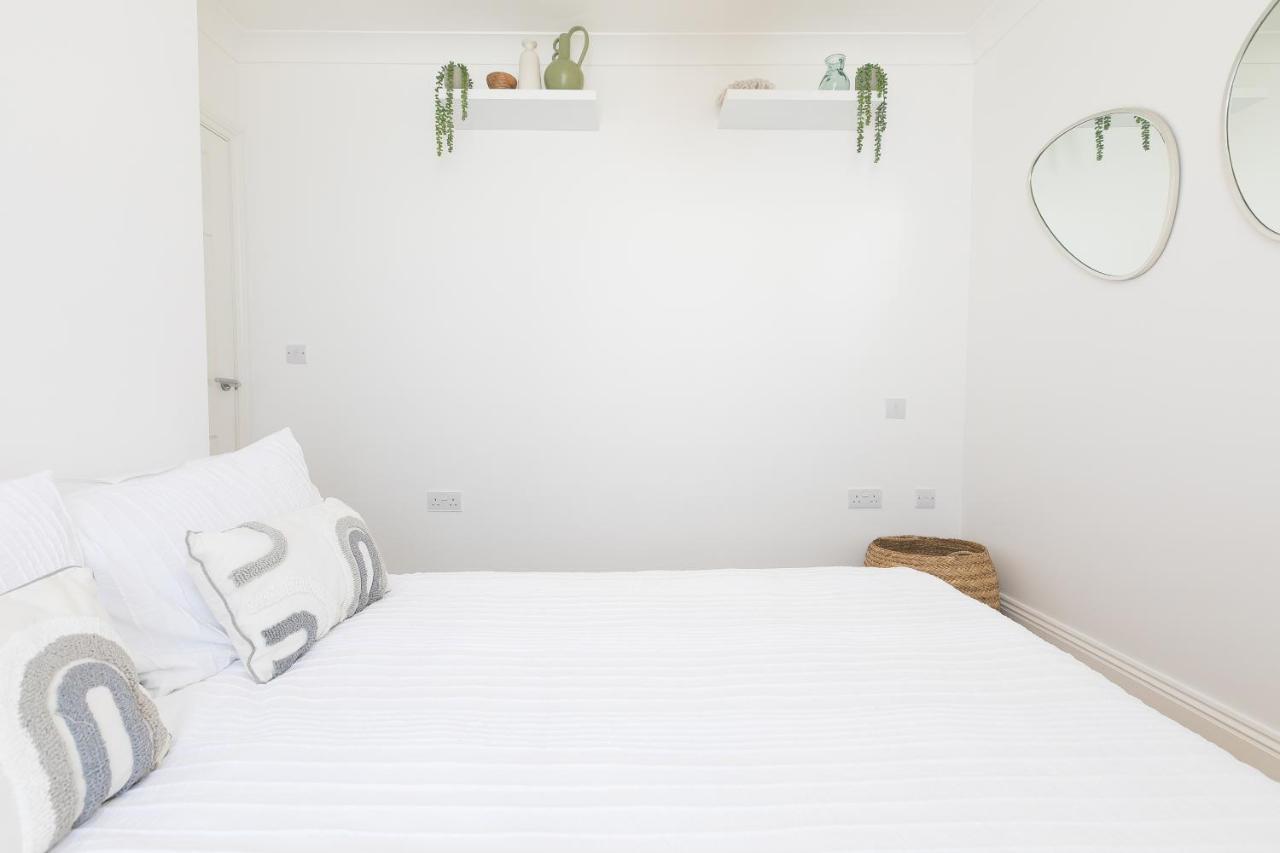Apartament Seabreeze 3 - Seaview & Parking St Ives Zewnętrze zdjęcie