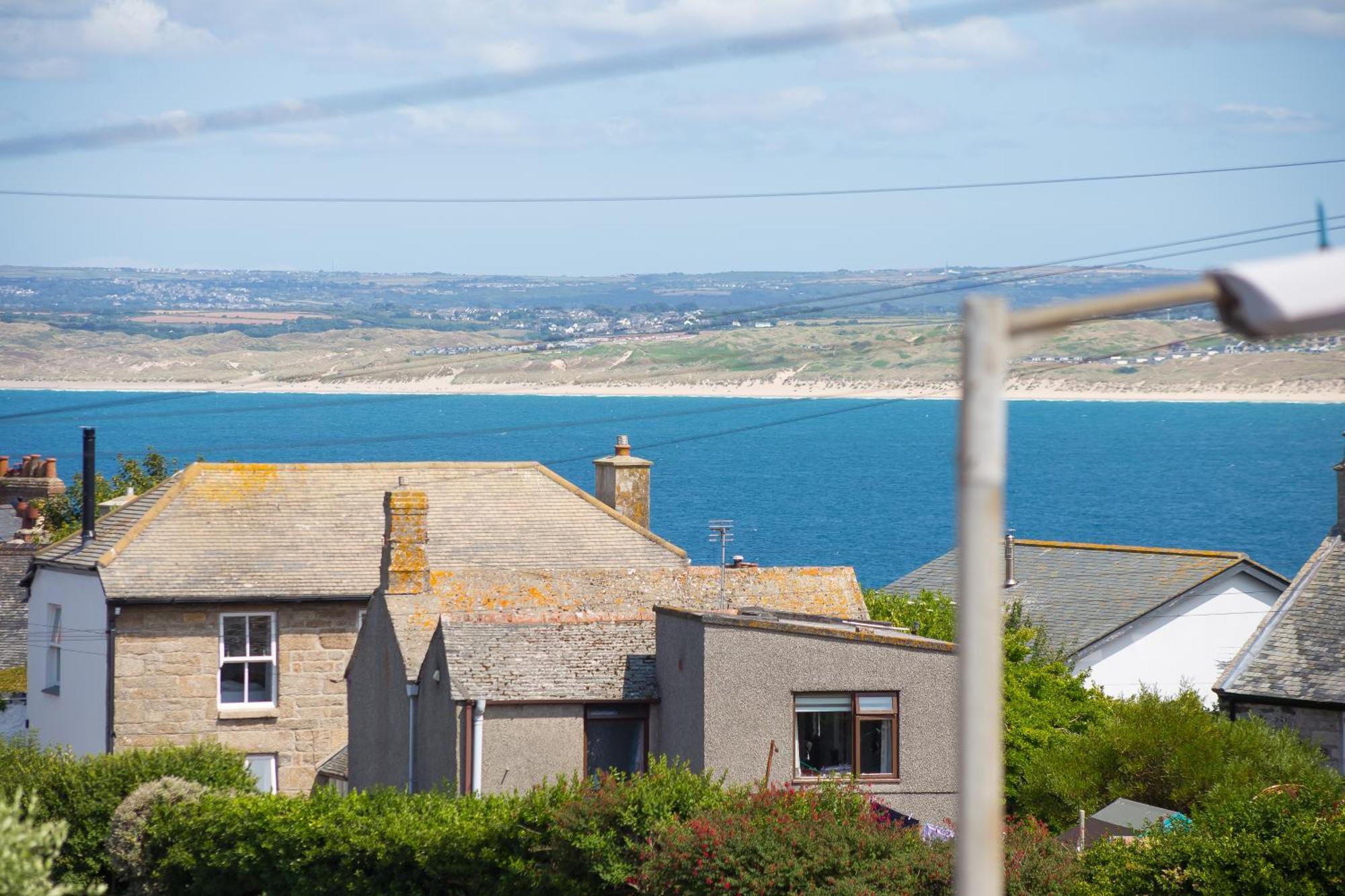 Apartament Seabreeze 3 - Seaview & Parking St Ives Zewnętrze zdjęcie